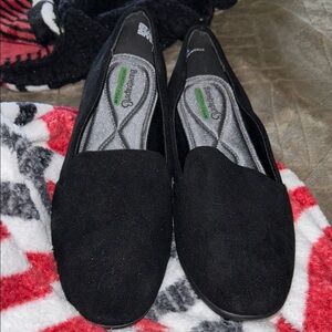 BareTraps Classic Black Loafers